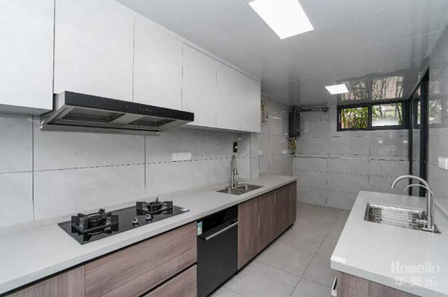 95㎡現(xiàn)代風(fēng)三居室，巧改格局增加起居功能，體驗生活精致